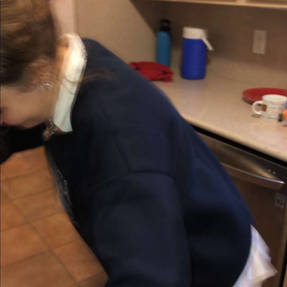 Meet your Posher, Stella